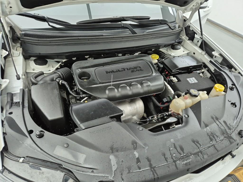 Jeep Cherokee - Vista 6