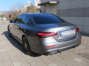 Mercedes Benz E class - Vista 8