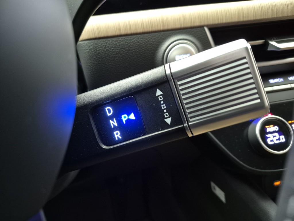 HYUNDAI Sonata - Vista 8