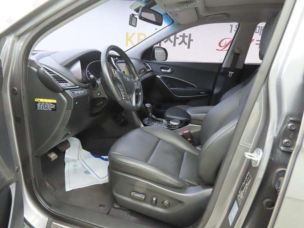 HYUNDAI Santa Fe - Vista 5