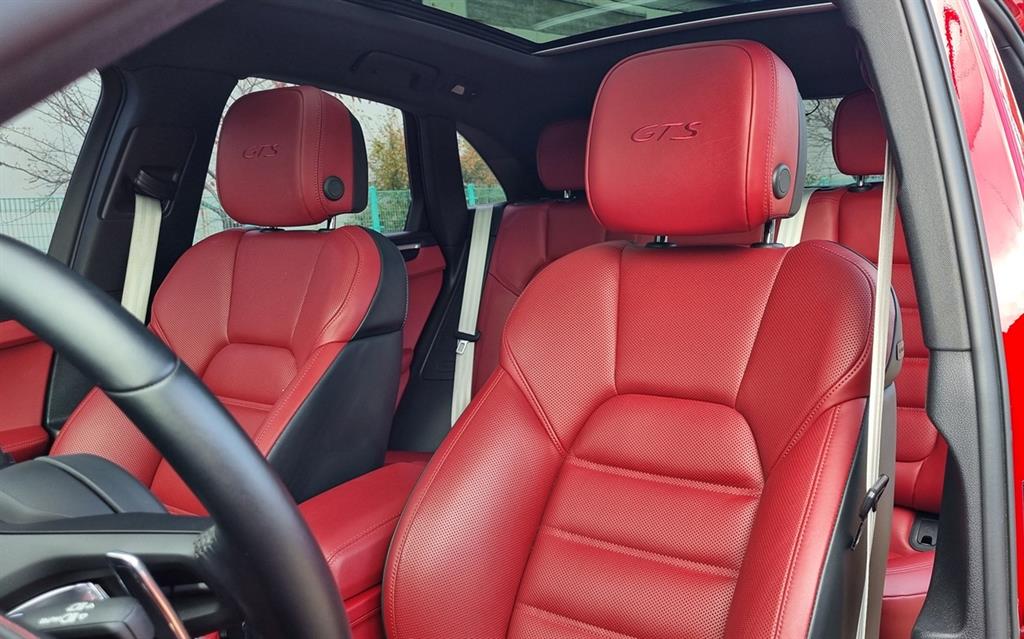 Porsche Macan - Vista 12