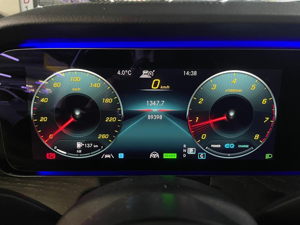 Mercedes Benz E class - Vista 7