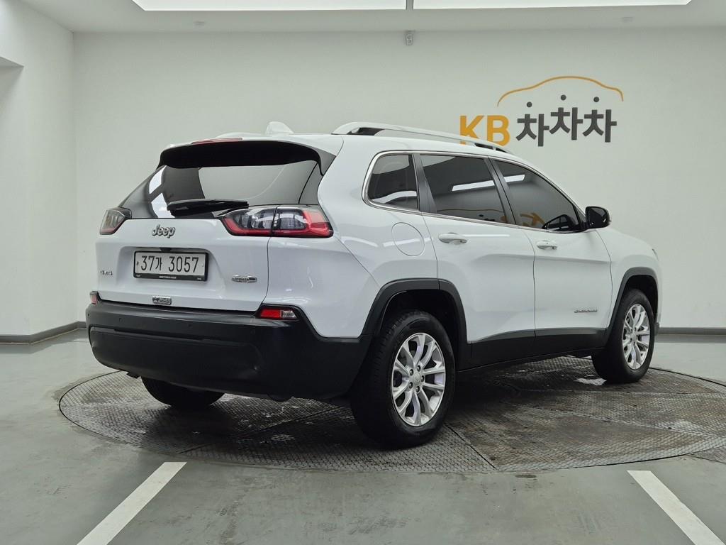 Jeep Cherokee - Vista 4