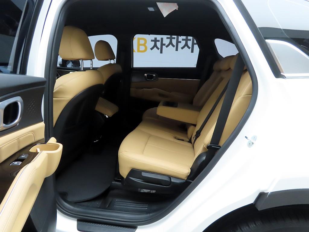 KIA Sorento - Vista 12