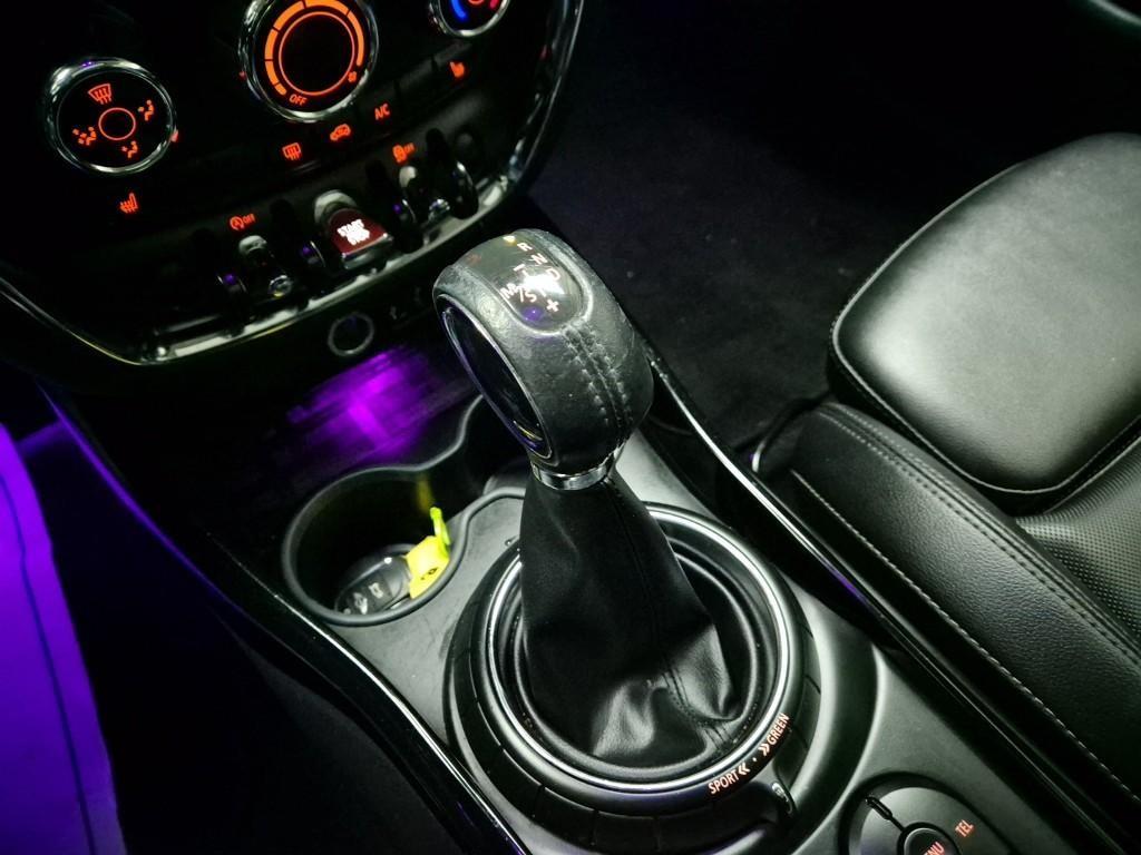 Mini Clubman - Vista 8