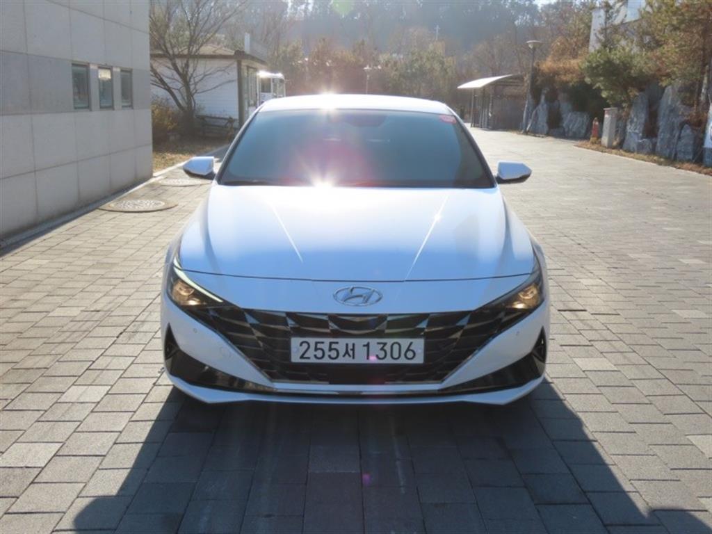 HYUNDAI Avante 2022 - Importación desde Corea - HF Imports Iquique - Foto 1