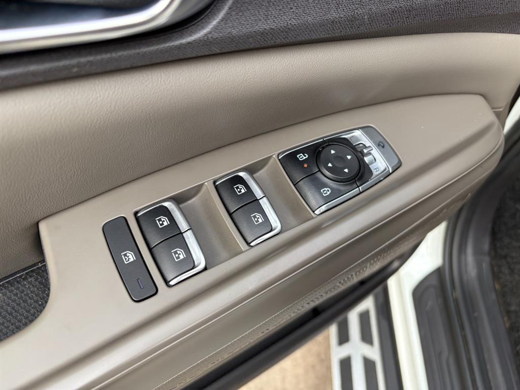 KIA Carnival 2024 Blanco - Importación desde Corea - HF Imports Iquique - Foto 13