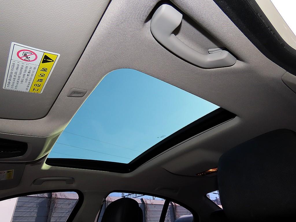 BMW 5 Series 2012 Blanco - Importación desde Corea - HF Imports Iquique - Foto 18