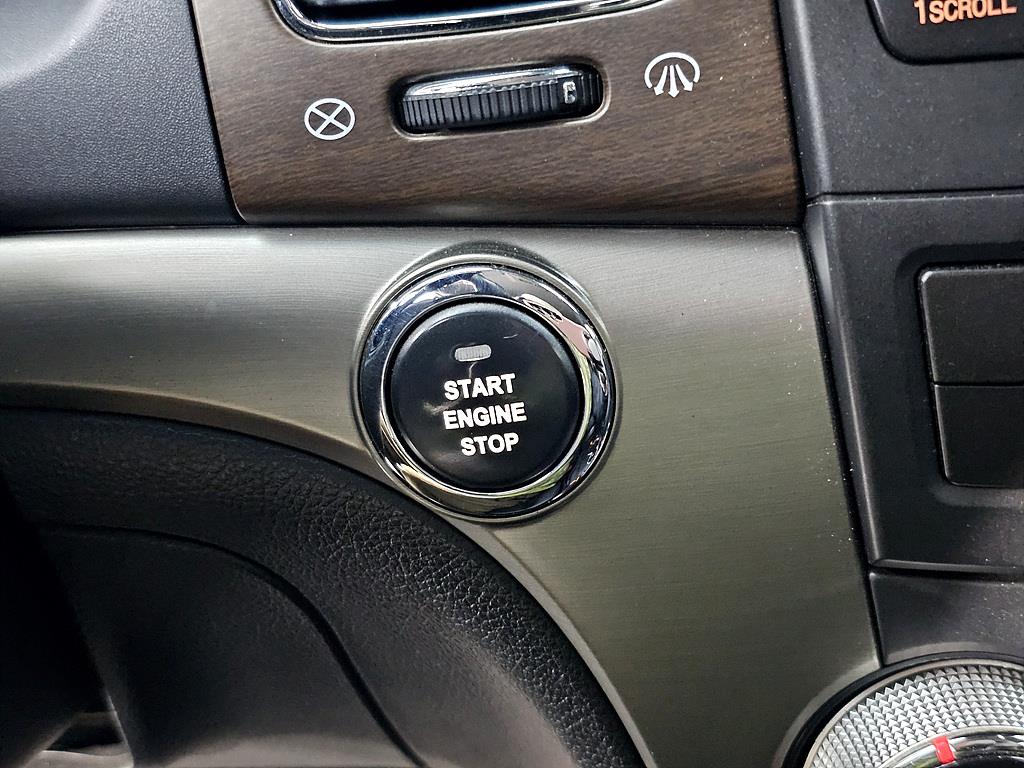 Ssangyong Korando - Vista 12