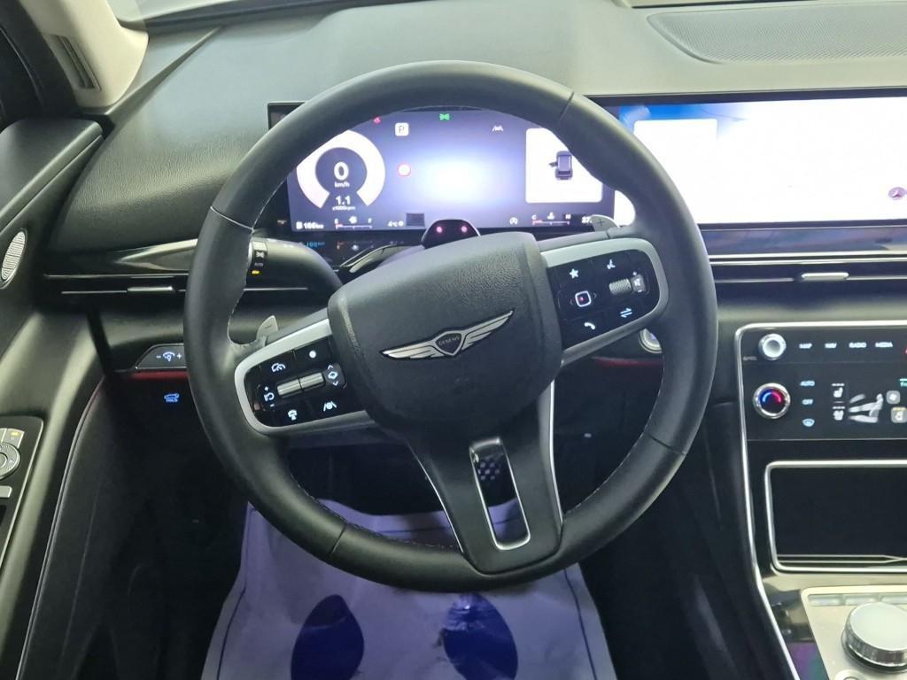 Genesis GV80 - Vista 9