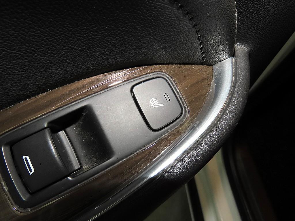 Chevrolet Malibu 2019 Blanco - Importación desde Corea - HF Imports Iquique - Foto 14