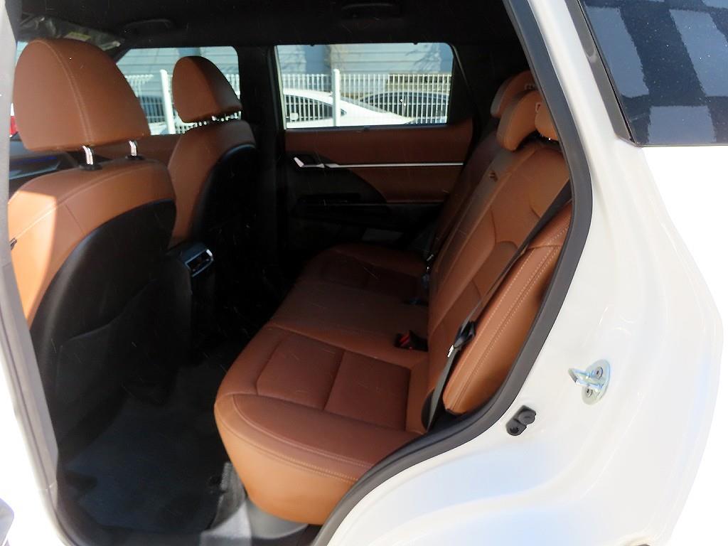 Ssangyong Torres - Vista 6