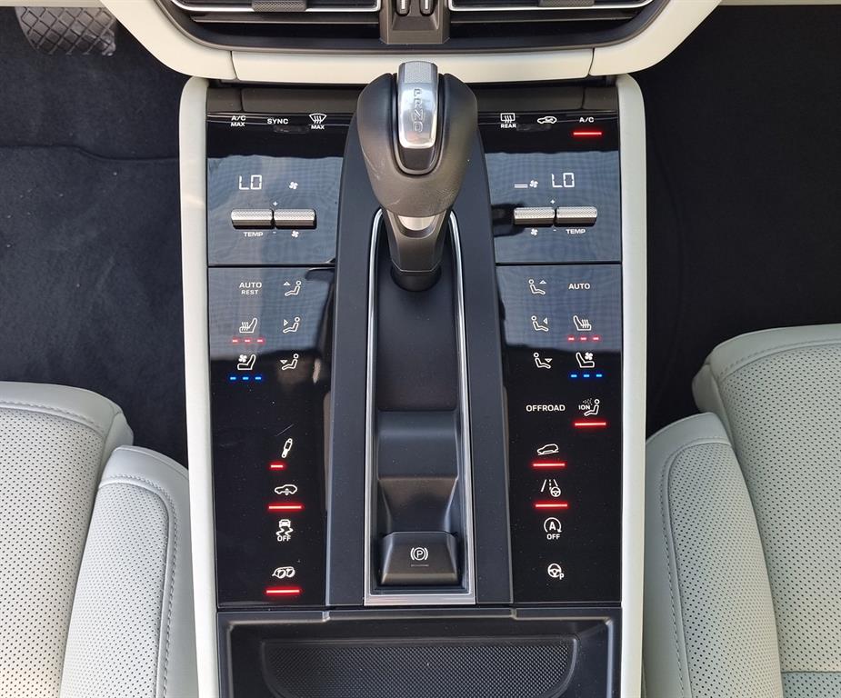 Porsche Macan 2023 Blanco - Importación desde Corea - HF Imports Iquique - Foto 16