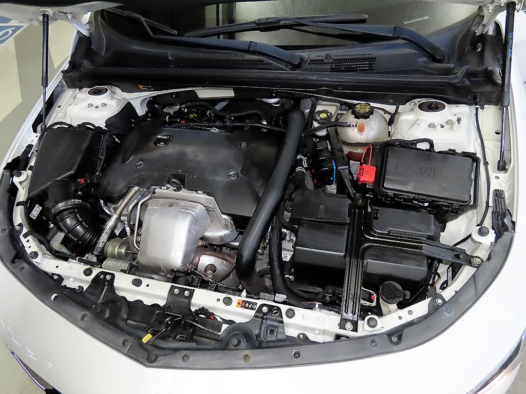 Chevrolet Malibu 2019 Blanco - Importación desde Corea - HF Imports Iquique - Foto 18