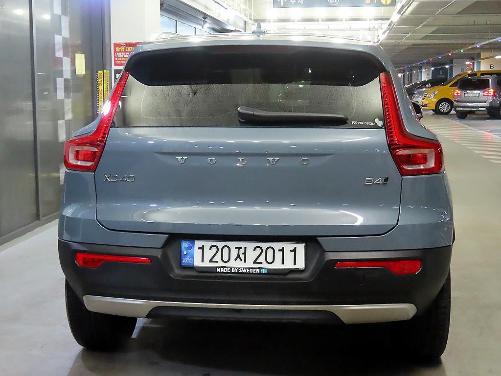 Volvo XC40 - Vista 5