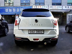 Ssangyong Tivoli - Vista 6