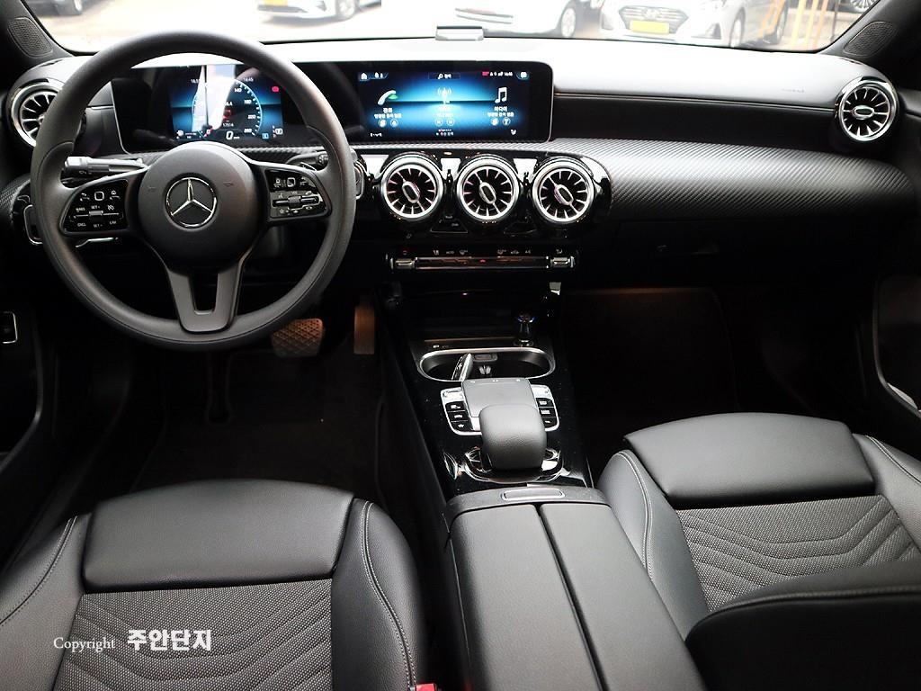 Mercedes Benz A Class - Vista 9