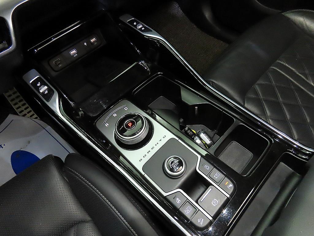 KIA Sorento - Vista 12