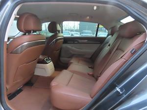 Genesis G90 - Vista 12