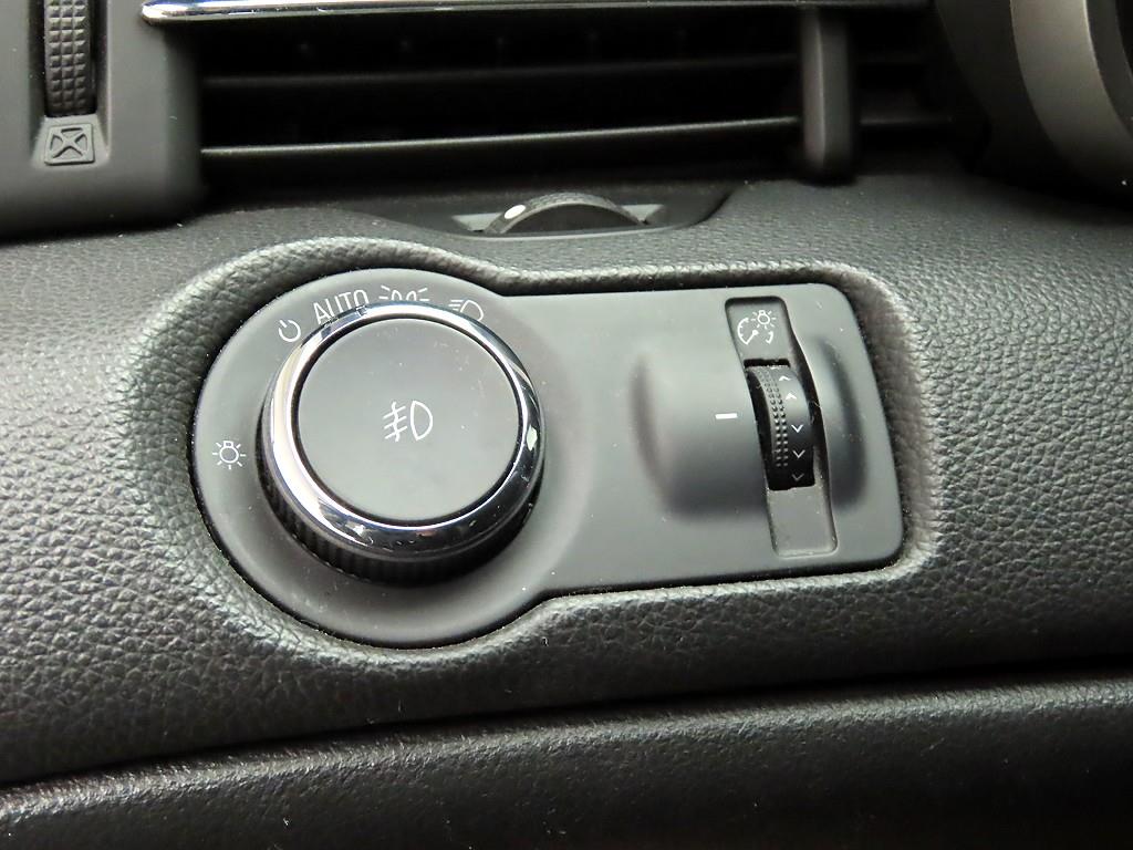 Chevrolet Malibu 2015 Blanco - Importación desde Corea - HF Imports Iquique - Foto 14