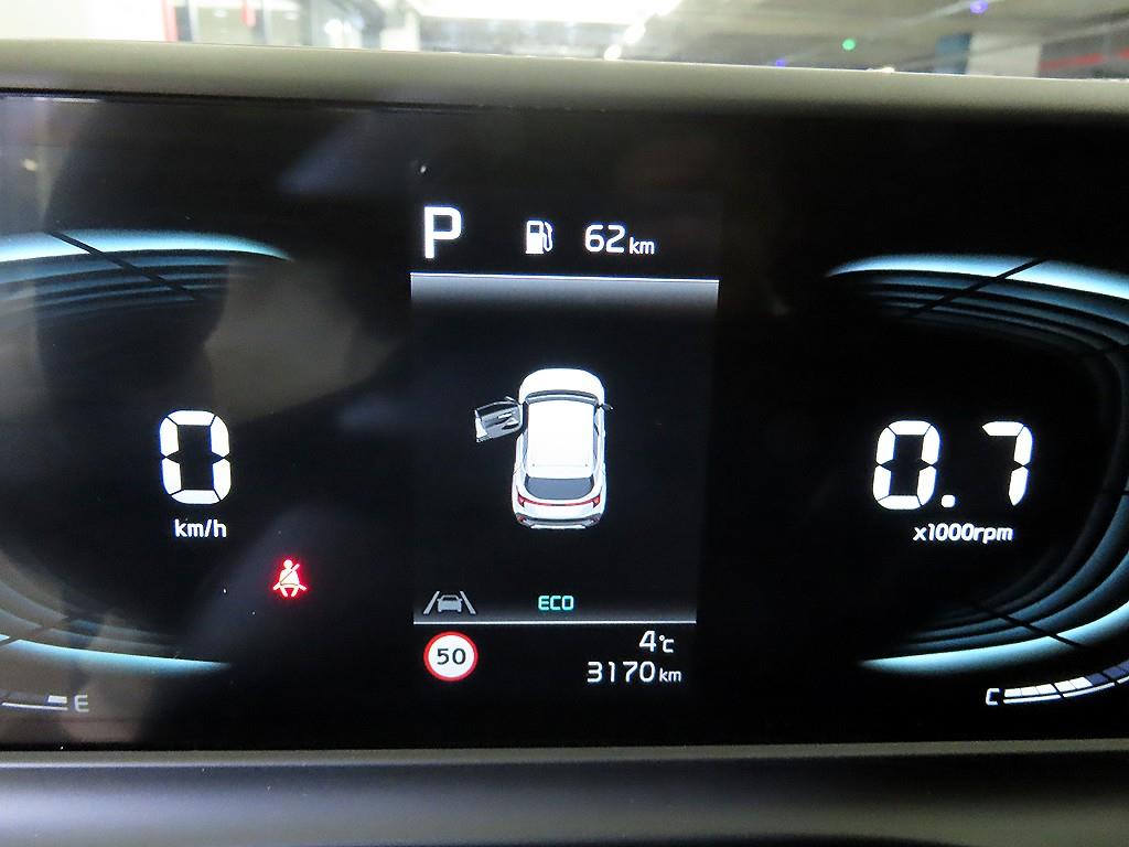 KIA Seltos - Vista 9