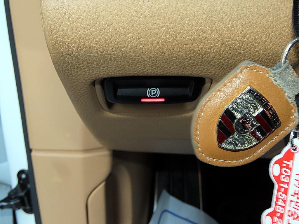 Porsche Panamera - Vista 11