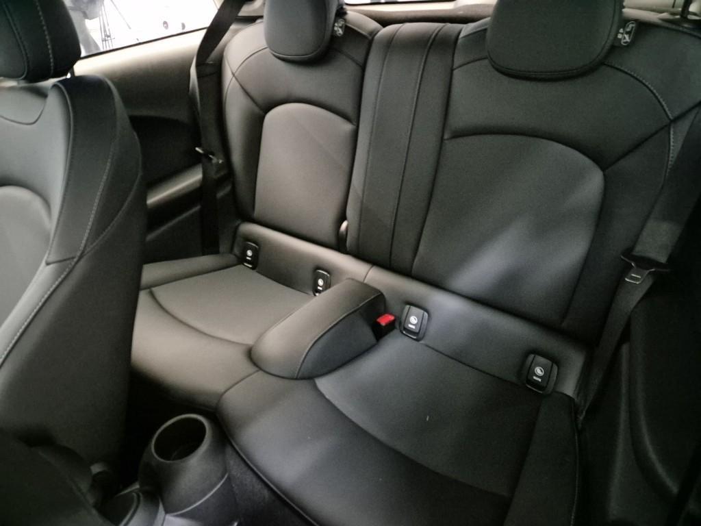 Mini Cooper - Vista 10