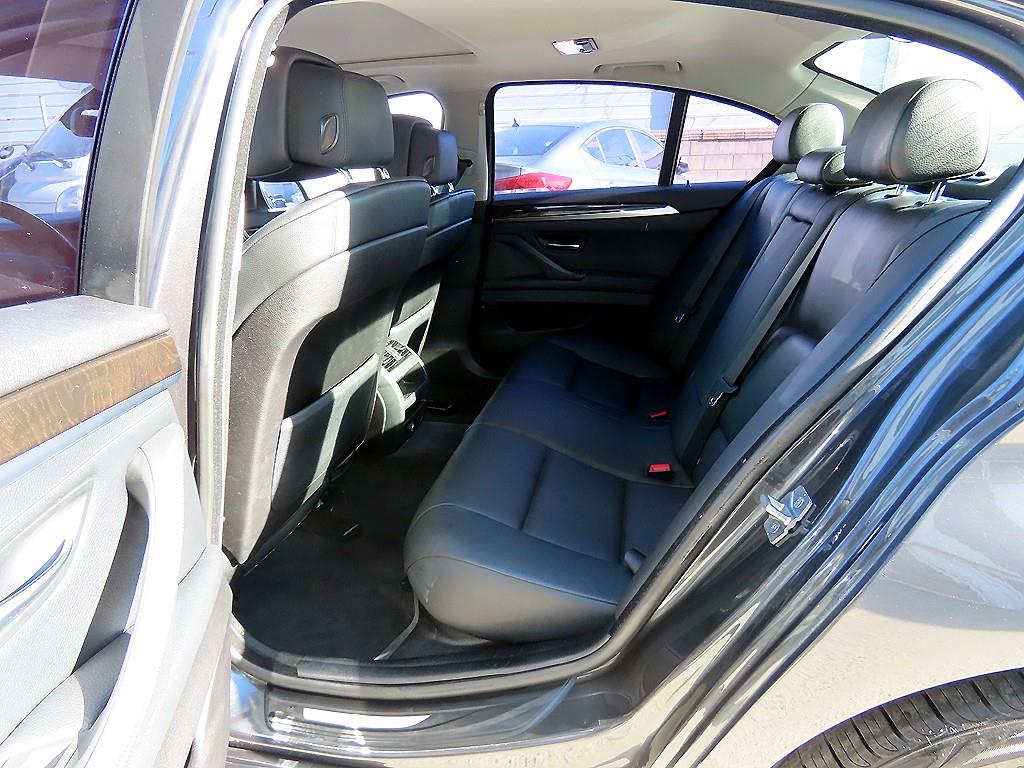 BMW 5 Series - Vista 6