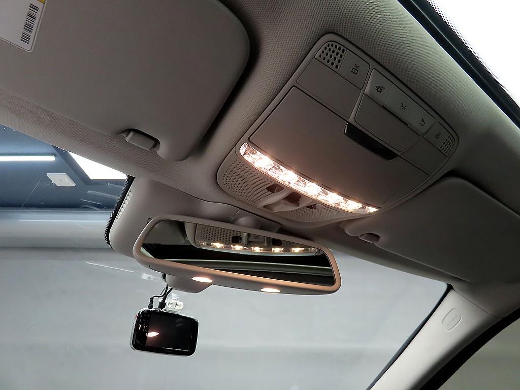 Mercedes Benz C Class 2016 Blanco - Importación desde Corea - HF Imports Iquique - Foto 17