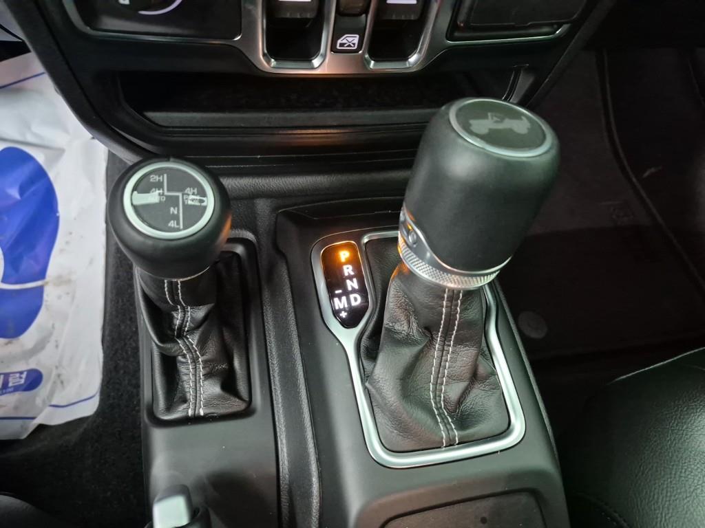 Jeep Wrangler - Vista 8