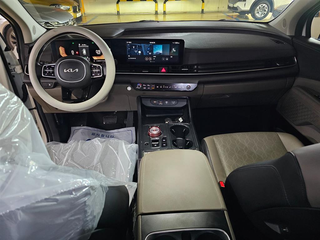 KIA Carnival - Vista 7
