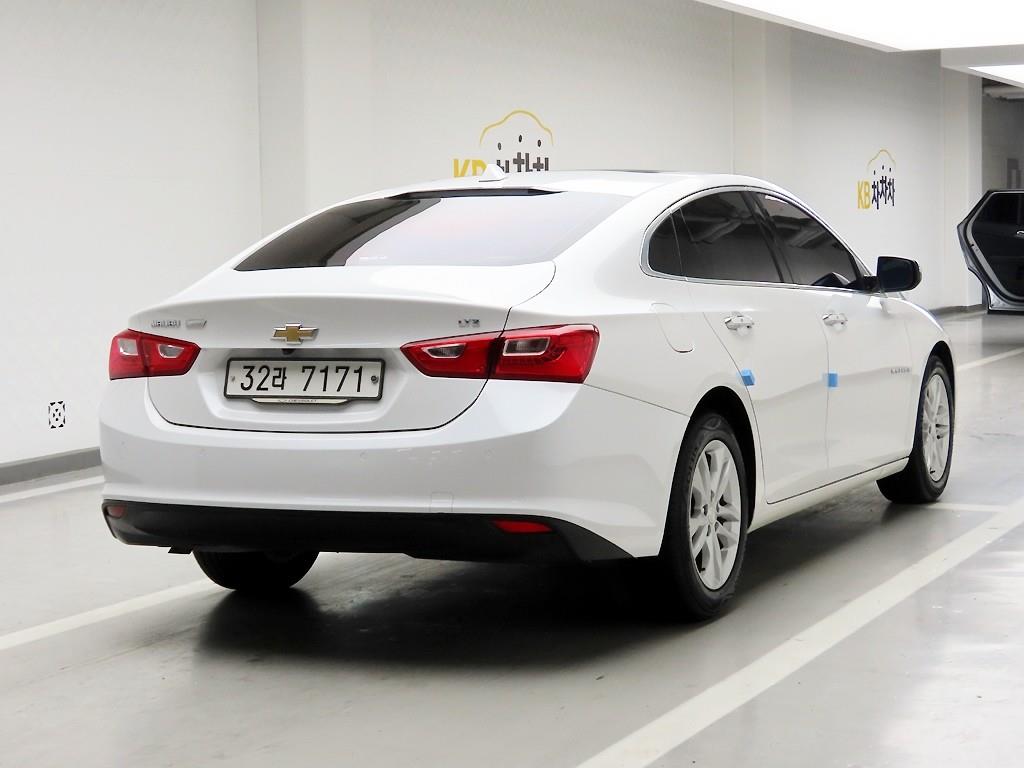 Chevrolet Malibu - Vista 4