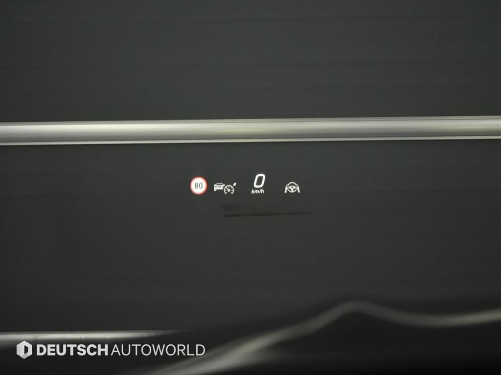 Mercedes Benz C Class 2023 Negro - Importación desde Corea - HF Imports Iquique - Foto 18