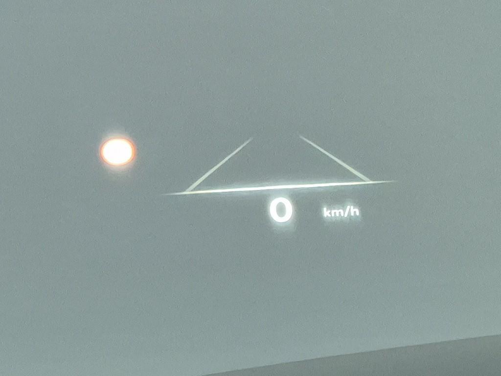 Genesis GV70 2025 Gris - Importación desde Corea - HF Imports Iquique - Foto 17