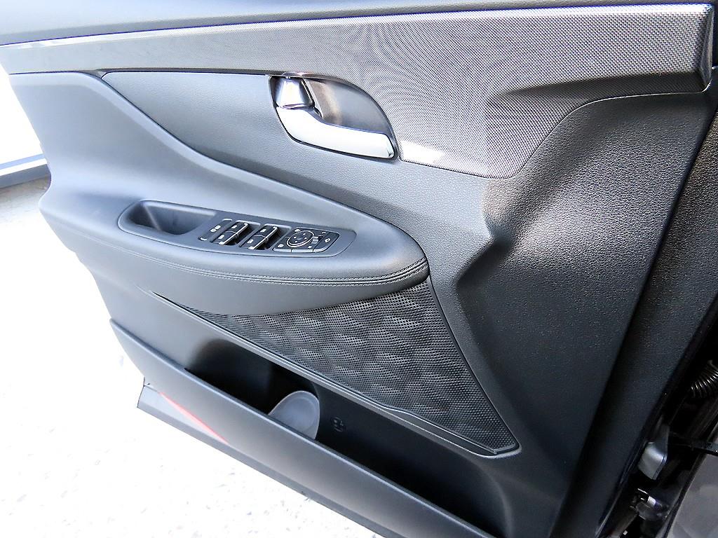 HYUNDAI Santa Fe - Vista 11