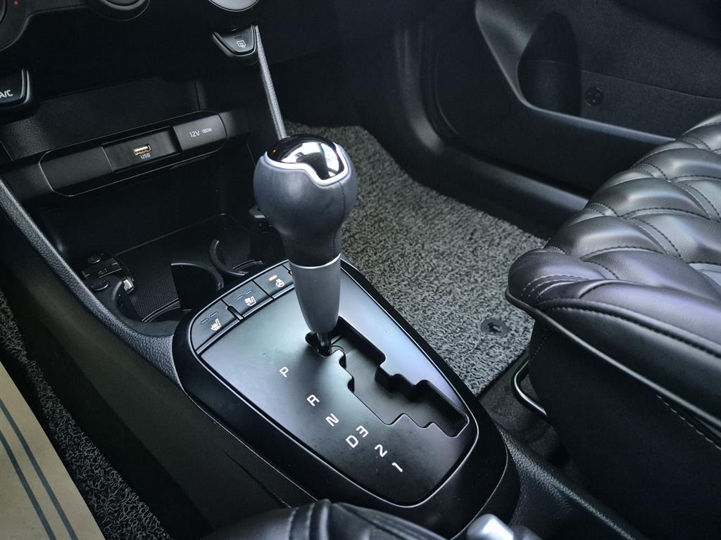 KIA Morning - Vista 11