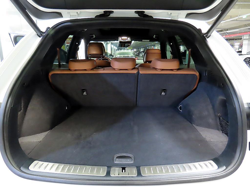 Genesis GV70 2022 Blanco - Importación desde Corea - HF Imports Iquique - Foto 16