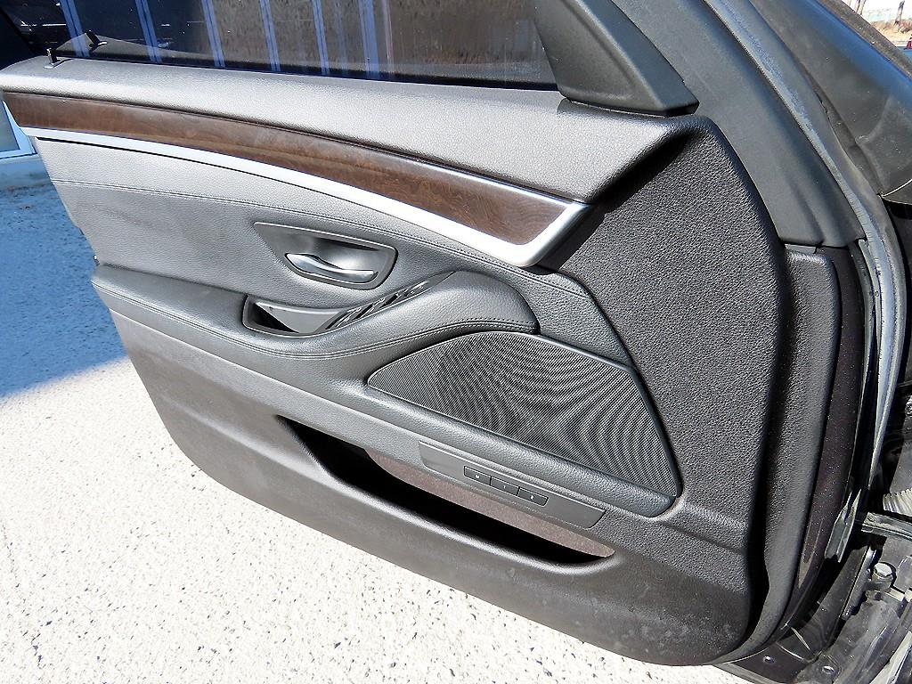 BMW 5 Series - Vista 11