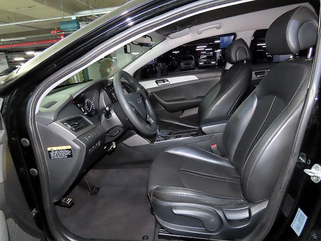 HYUNDAI Sonata - Vista 6