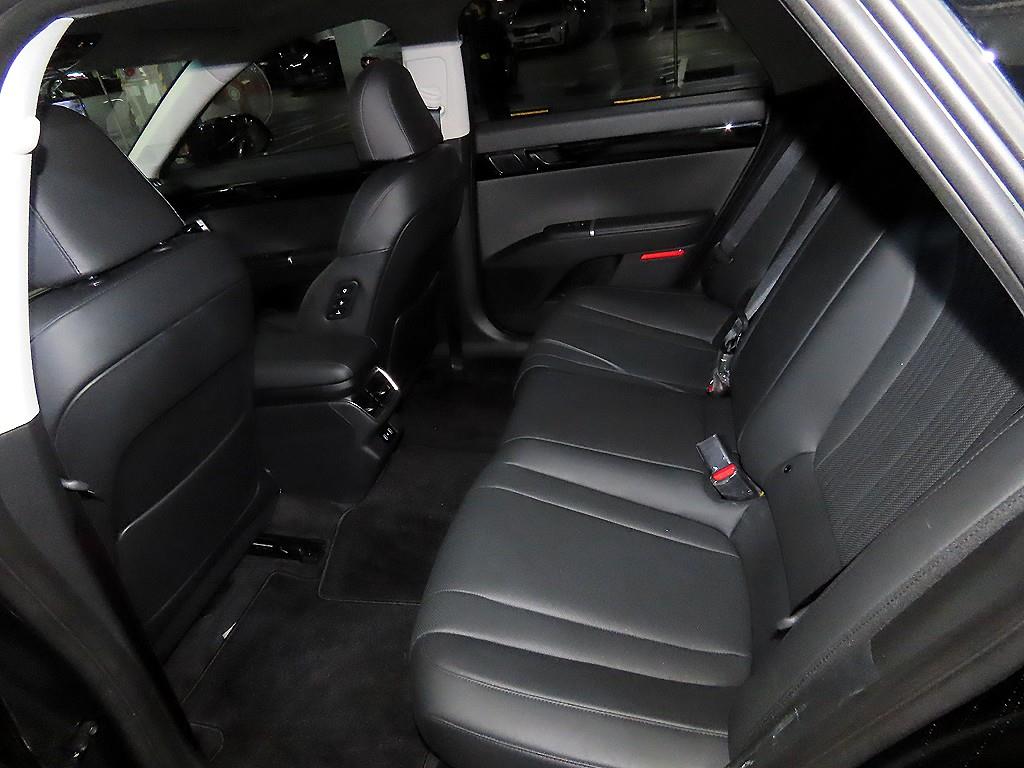 HYUNDAI Grandeur - Vista 7