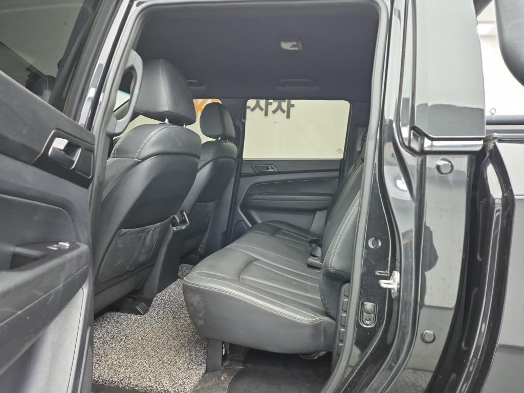 Ssangyong Rexton - Vista 12