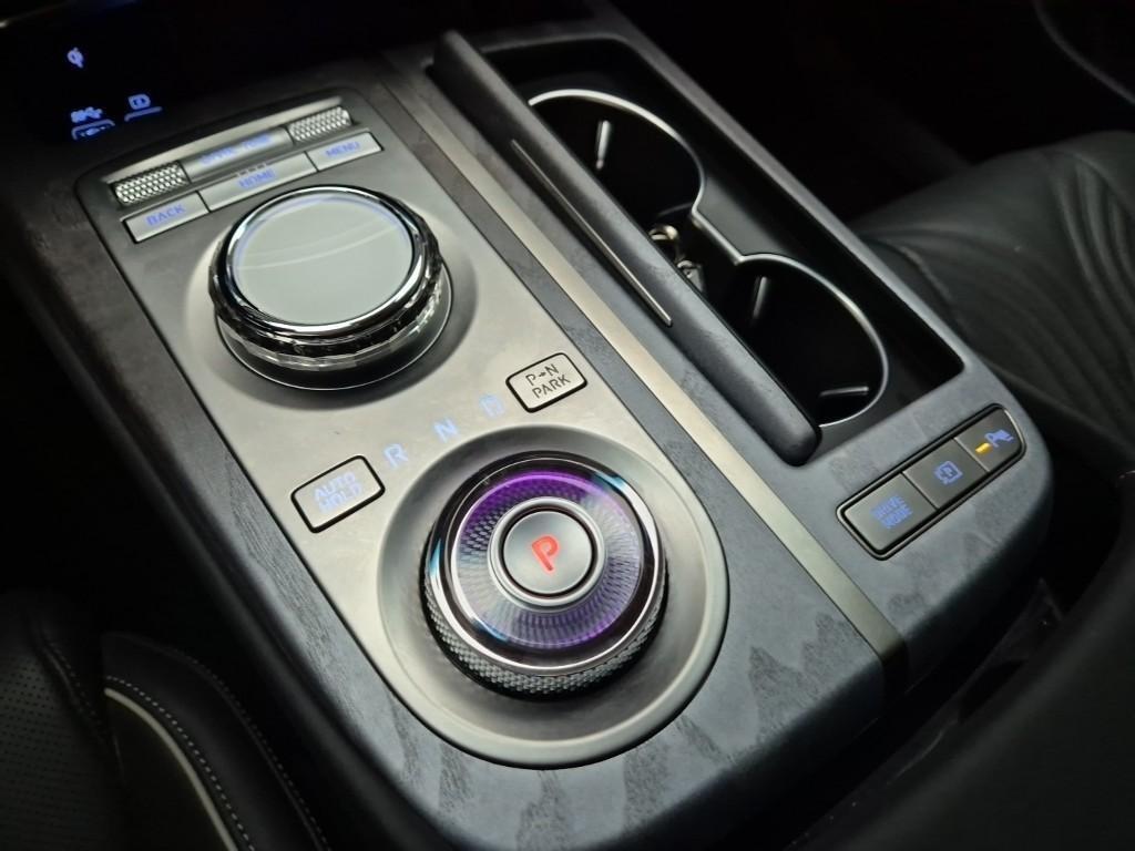 Genesis G80 - Vista 7