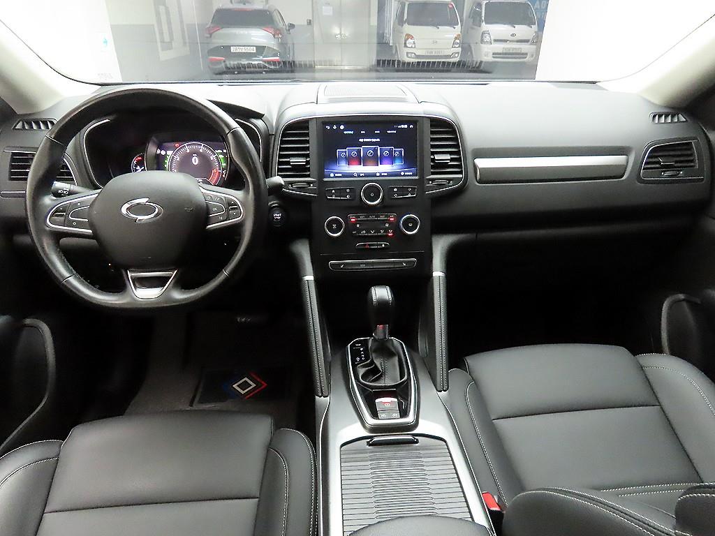 SAMSUNG QM6 - Vista 8