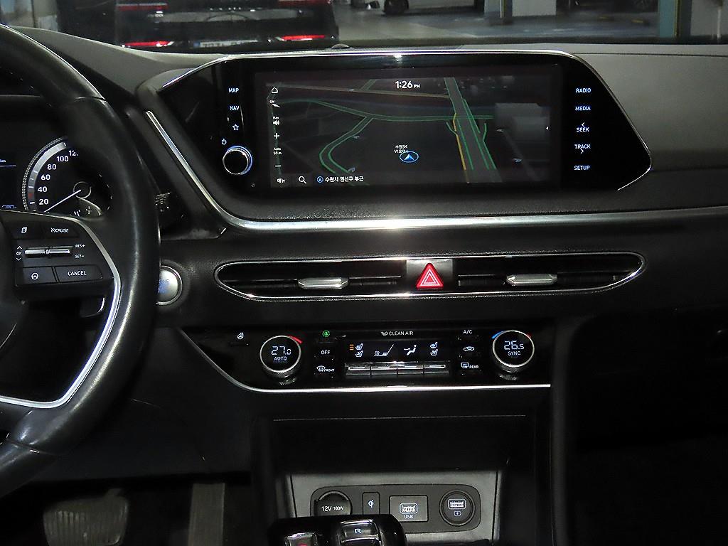 HYUNDAI Sonata - Vista 11