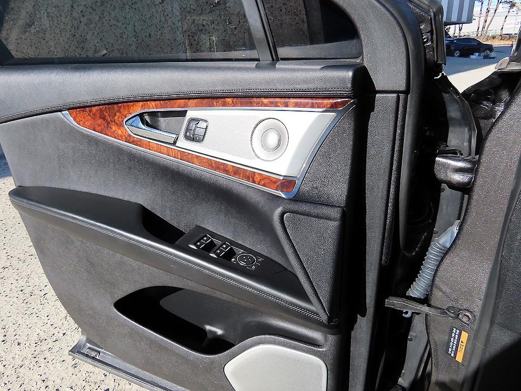 Lincoln MKX - Vista 11