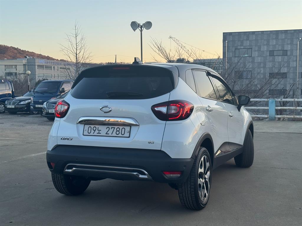 SAMSUNG QM3 - Vista 4