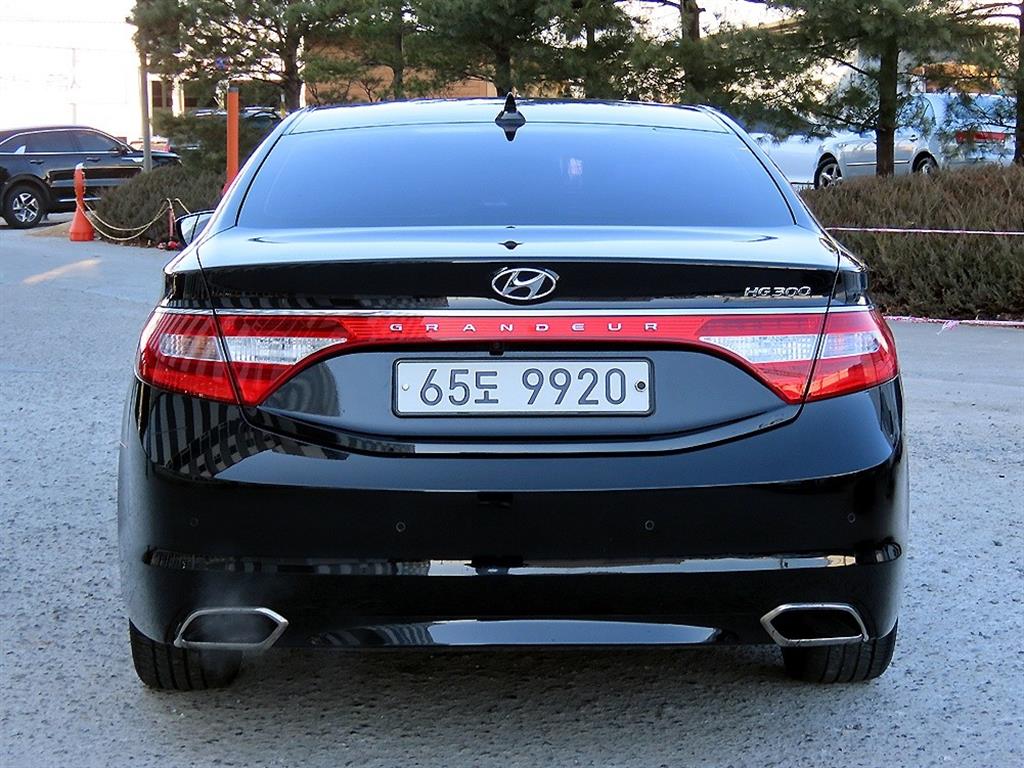 HYUNDAI Grandeur - Vista 4