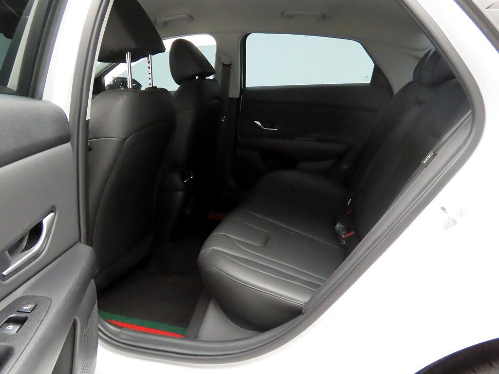 HYUNDAI Avante 2024 Blanco - Importación desde Corea - HF Imports Iquique - Foto 13