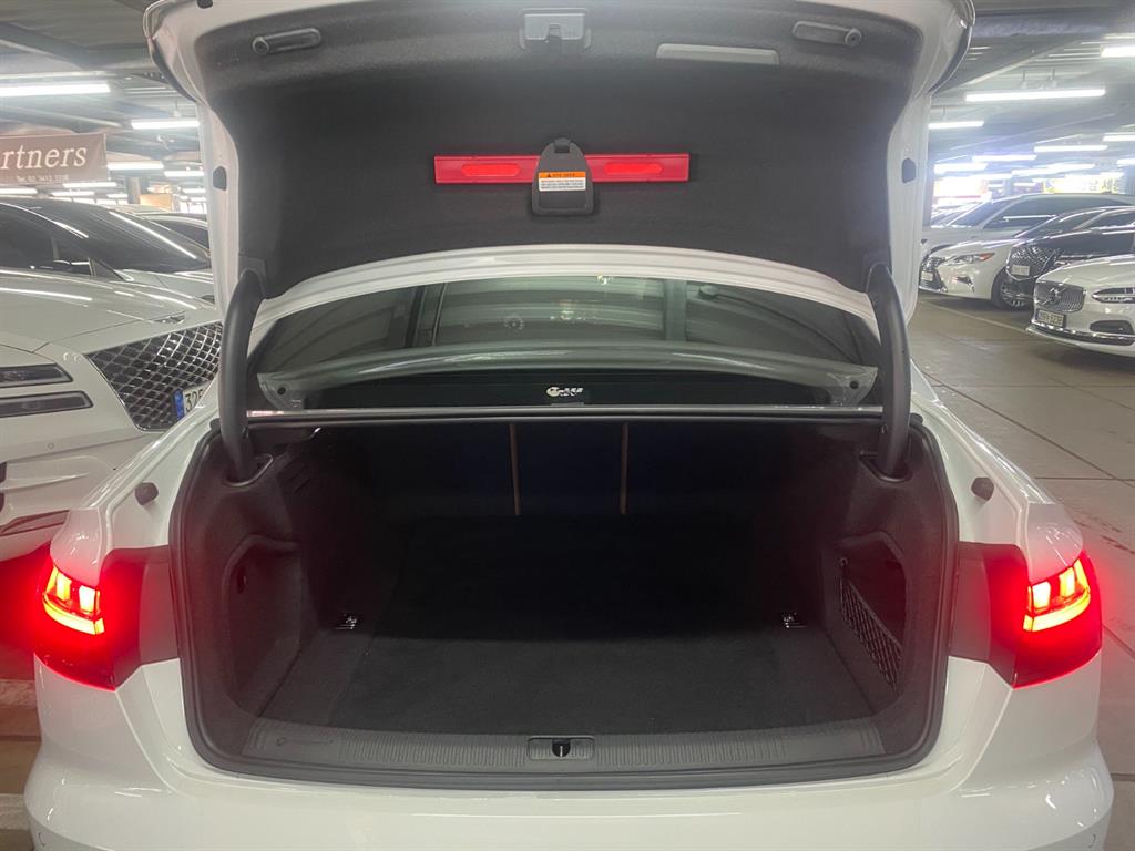 Audi A4 2021 Blanco - Importación desde Corea - HF Imports Iquique - Foto 14