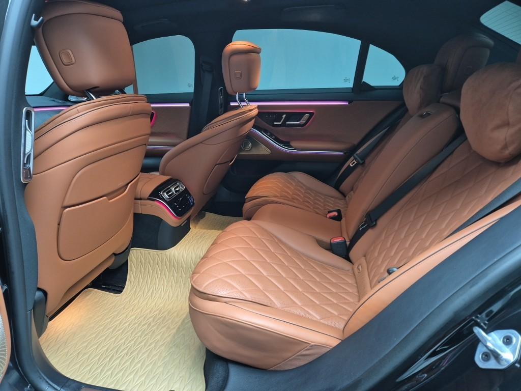 Mercedes Benz S Class - Vista 12